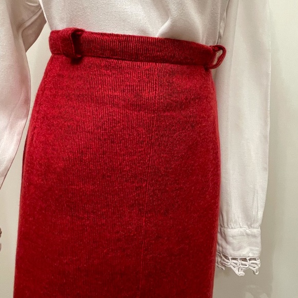 Vintage Column Skirt Buttons Down Back Slit - Picture 7 of 17